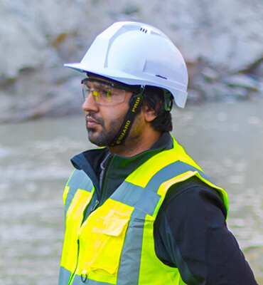 Bab Al Rayan engineering team member