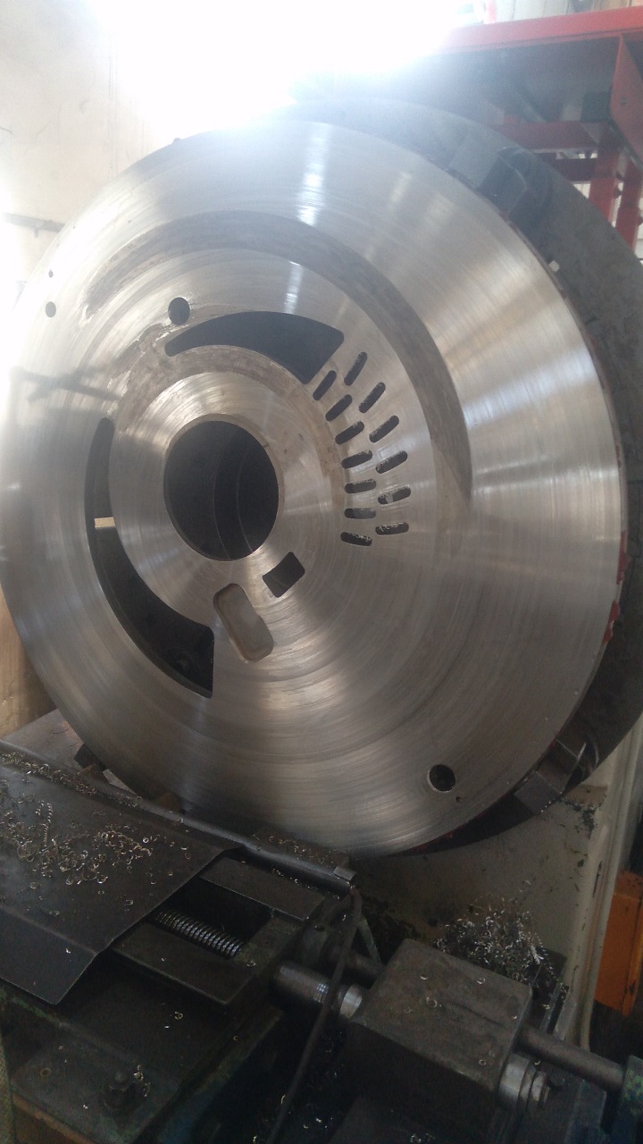 Flange Machining, Slotting & Threading